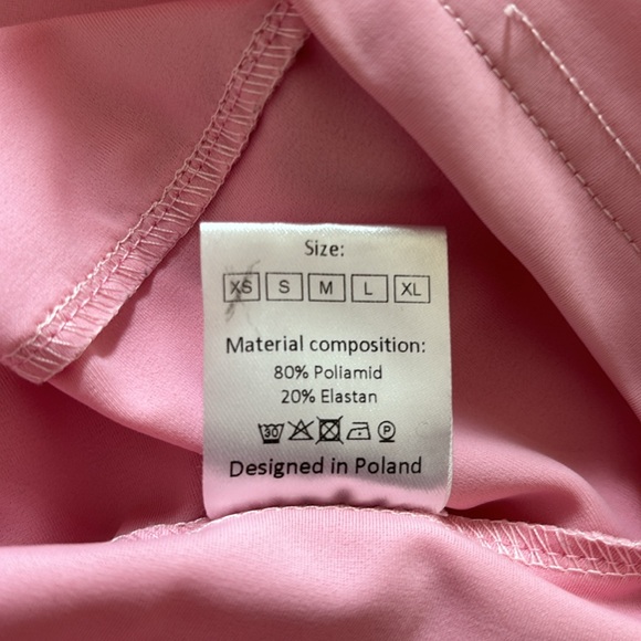 Beautiful Equestrian Riding Top - Picture 3 of 6